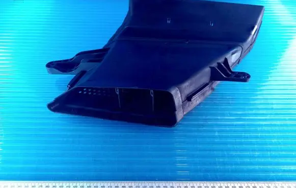 Audi A4 S4 B8 8K Air intake duct part 8K0129618A