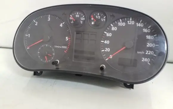Audi A3 S3 8L Speedometer (instrument cluster) 8L0919860X