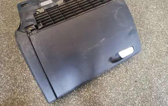 Glove box set