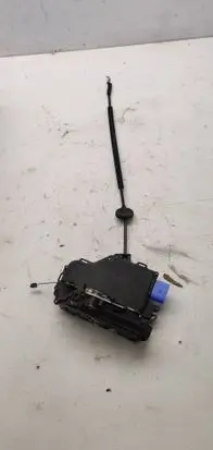 Volkswagen Golf V Front door lock 3D1837016AC