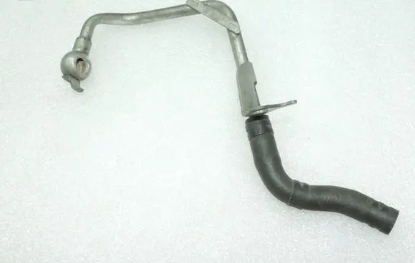 Toyota RAV 4 (XA30) Coolant pipe/hose