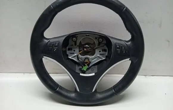 BMW X1 E84 Steering wheel 6769894