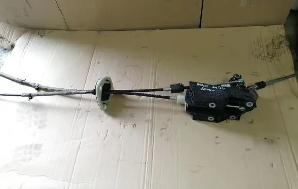 Iveco Daily 40.8 Gear shifter/selector 5801283904