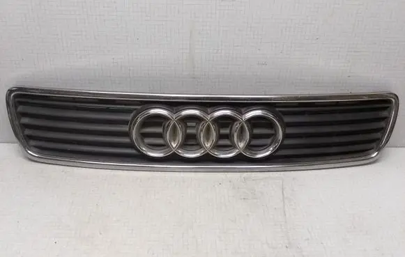 Audi A4 S4 B5 8D Front bumper upper radiator grill 8D0853651J