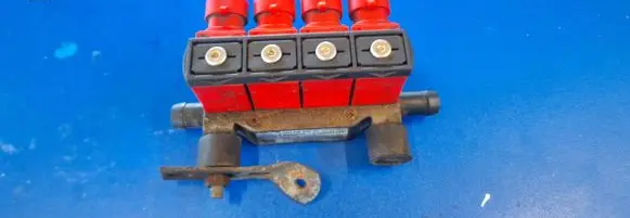 Volkswagen Golf IV LP gas injector K904511 10R041368
