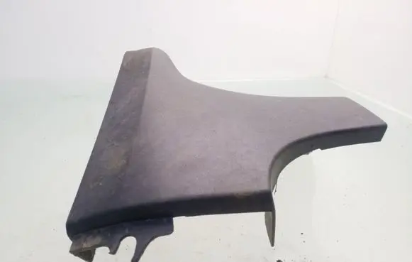 Volvo XC90 Side skirt front trim 