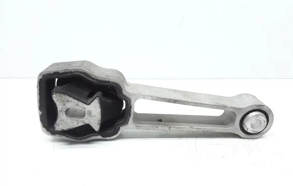 Volvo V70 Engine mount bracket 30793322