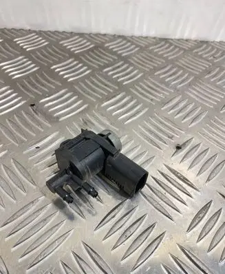 Audi Q5 SQ5 Turbo solenoid valve 1K0906283A