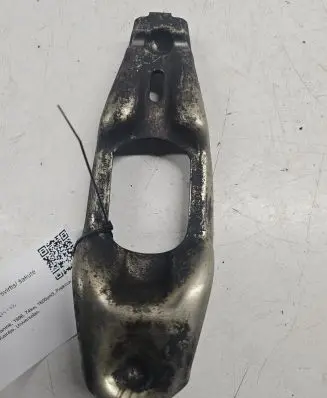Audi A4 S4 B5 8D Clutch release arm fork 012141719B