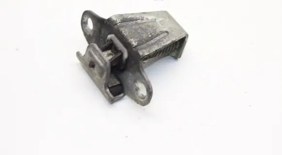 Mitsubishi L200 Tailgate lock latch 