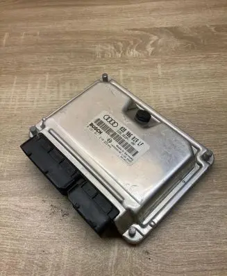 Audi A4 S4 B6 8E 8H Engine control unit/module ECU 038906019LF 0281011210