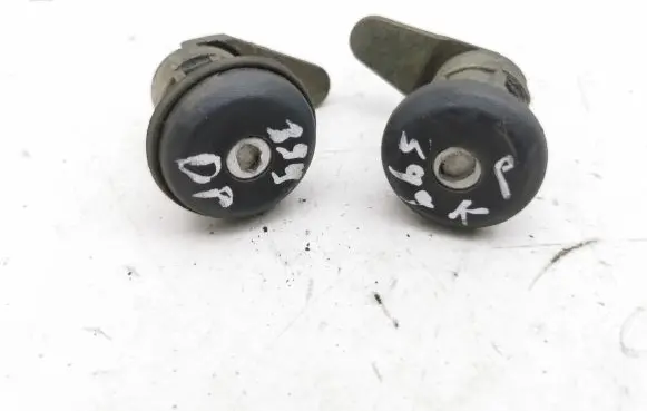 Ford Orion Front door lock