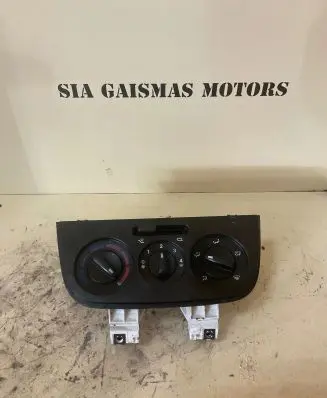 Peugeot Bipper Climate control unit 01816401000013