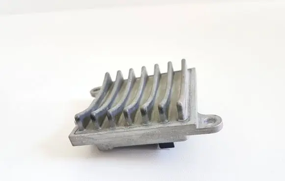Mercedes-Benz R W251 Heater blower motor/fan resistor 2208209210 F011500038