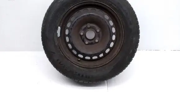 Volkswagen PASSAT B6 R15 spare wheel 8D0601027