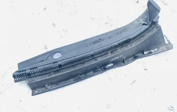 Mitsubishi Outlander Wiper trim 7405a155