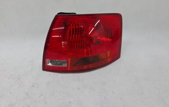Audi A4 S4 B7 8E 8H Rear/tail lights 8E9945096E SP8E9945096E