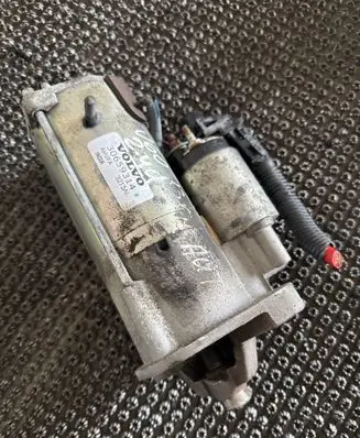 Volvo V60 Starter motor 30659314 3213AA