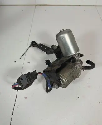 Toyota Camry VIII XV70 Brake central valve 4707033050