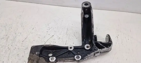 Audi A3 S3 8P Front lower control arm/wishbone 1K0199295E