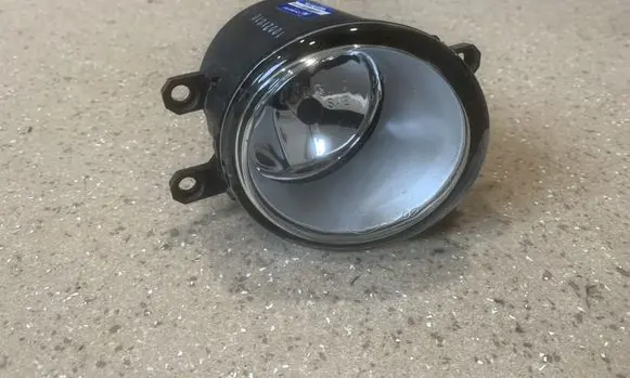Toyota Auris 150 Front fog light 195921B