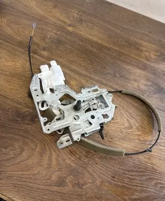 Renault Master III Sliding door lock 826703236r