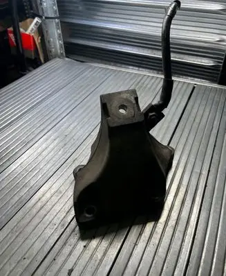 Audi A6 S6 C6 4F Engine mounting bracket 4F0199308AB