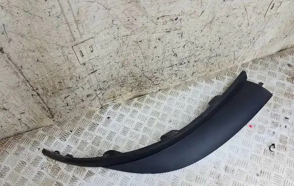 Opel Astra J Front bumper lip 13264406