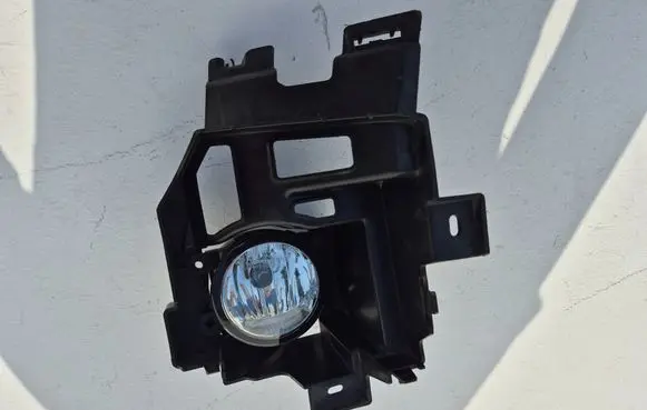 Citroen Berlingo Fog light bracket 9816770380