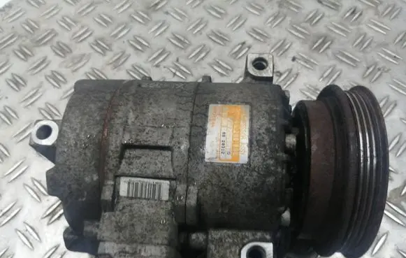 Volkswagen PASSAT B5 Air conditioning (A/C) compressor (pump) 8D0260808 4472208350