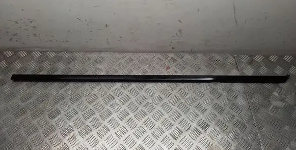 Porsche Macan (95B) Trim molding 