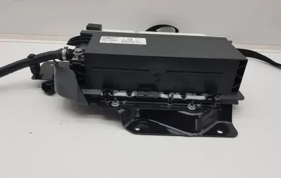 Volvo XC60 Hybrid / electric car battery 32300454 00009020