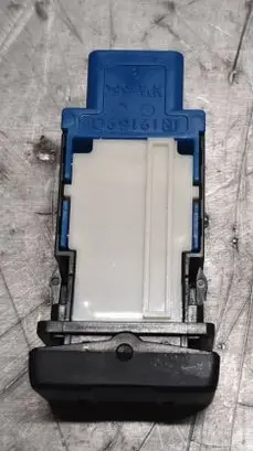 Toyota Auris E180 Seat heating switch 191690