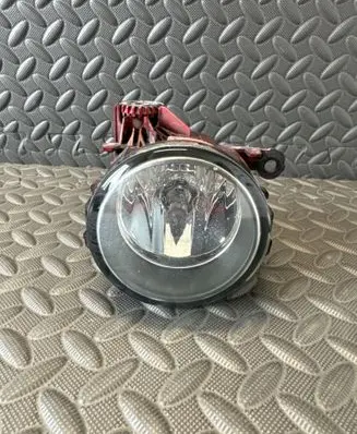 Land Rover Discovery 4 - LR4 Front fog light 89210622