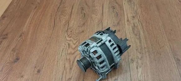Renault Scenic IV - Grand scenic IV Generator/alternator 231004742R