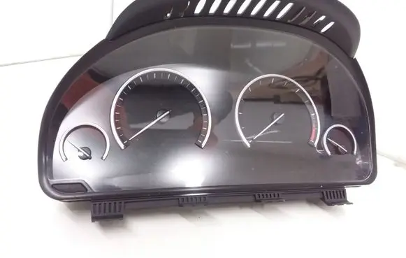 BMW 7 F01 F02 F03 F04 Speedometer (instrument cluster) 9291396 0263703069