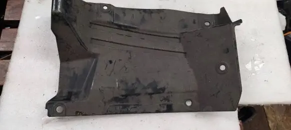 Mitsubishi Outlander Engine splash shield/under tray 5870B055
