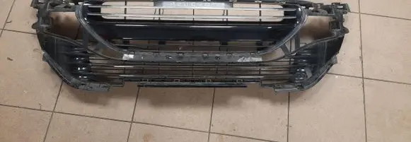 Peugeot RCZ Front bumper upper radiator grill 