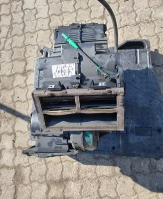 Ford Focus Interior heater climate box assembly housing 4M5119B555AN