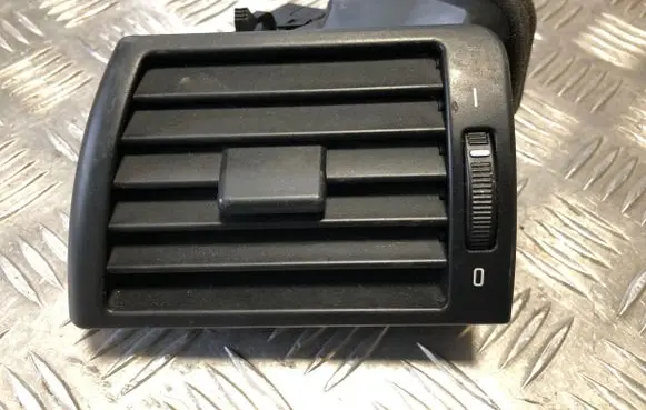 BMW 3 E46 Dashboard side air vent grill/cover trim 64228361897 369701