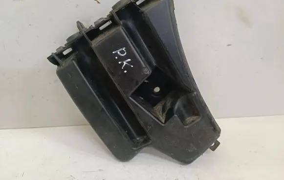 Volvo V60 Front bumper mounting bracket 30796625