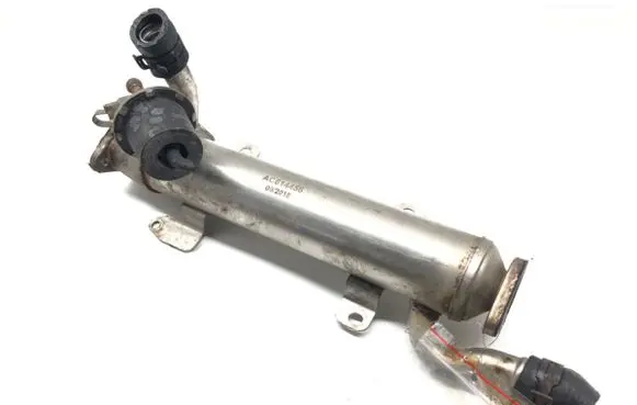 Skoda Superb B6 (3T) EGR valve cooler AC614456