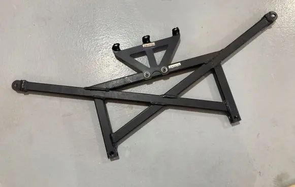 Mercedes-Benz AMG GT R190 C190 Muffler mount bracket/holder A1906111900