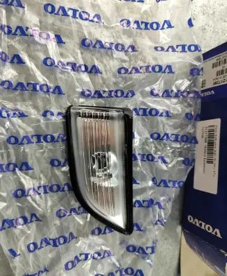 Volvo XC60 Mirror indicator light 31217288