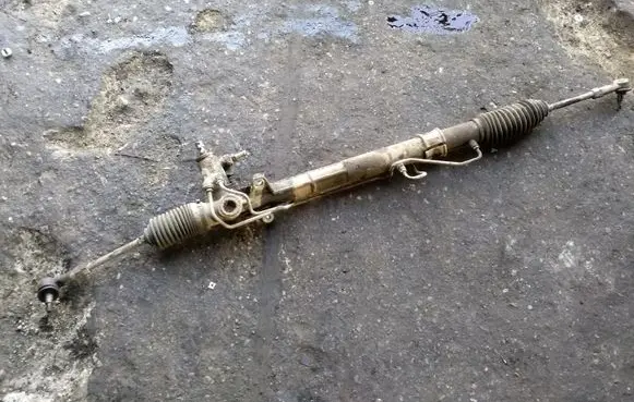 Mitsubishi Galant Steering rack