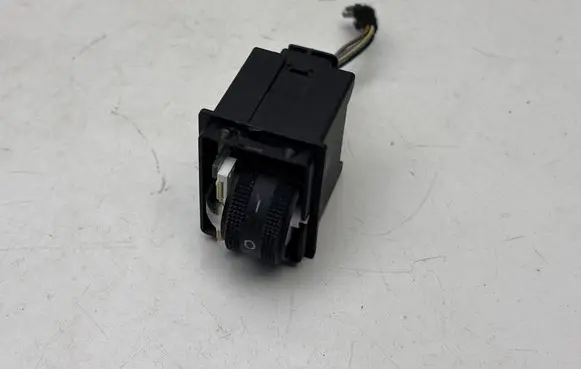 Audi A4 S4 B8 8K Headlight level height control switch 8K0941301A