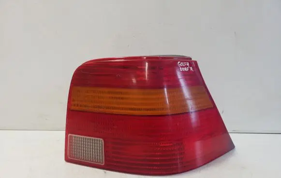 Volkswagen Golf IV Rear/tail lights 37740748 37740719
