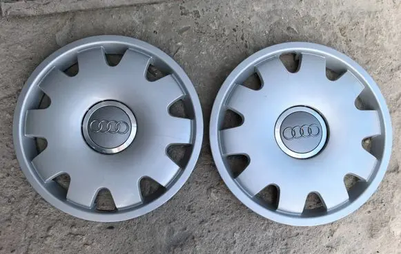Audi A6 S6 C5 4B R16 wheel hub/cap/trim 4B0601147C