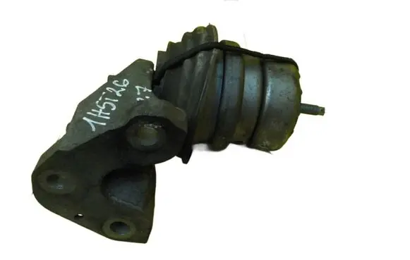 Jaguar XF X250 Engine mount vacuum valve 6W836A003AD