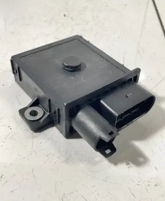 BMW X5 E53 Glow plug pre-heat relay 780120102 0002619925 0522140101
